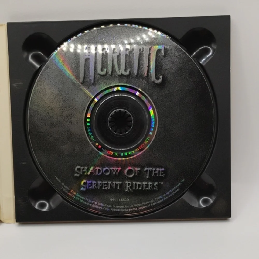 Heretic Shadow of the Serpent Riders PC CD-ROM 1996 id Software Used